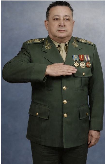 Chefe C tudo pela patria.JPG